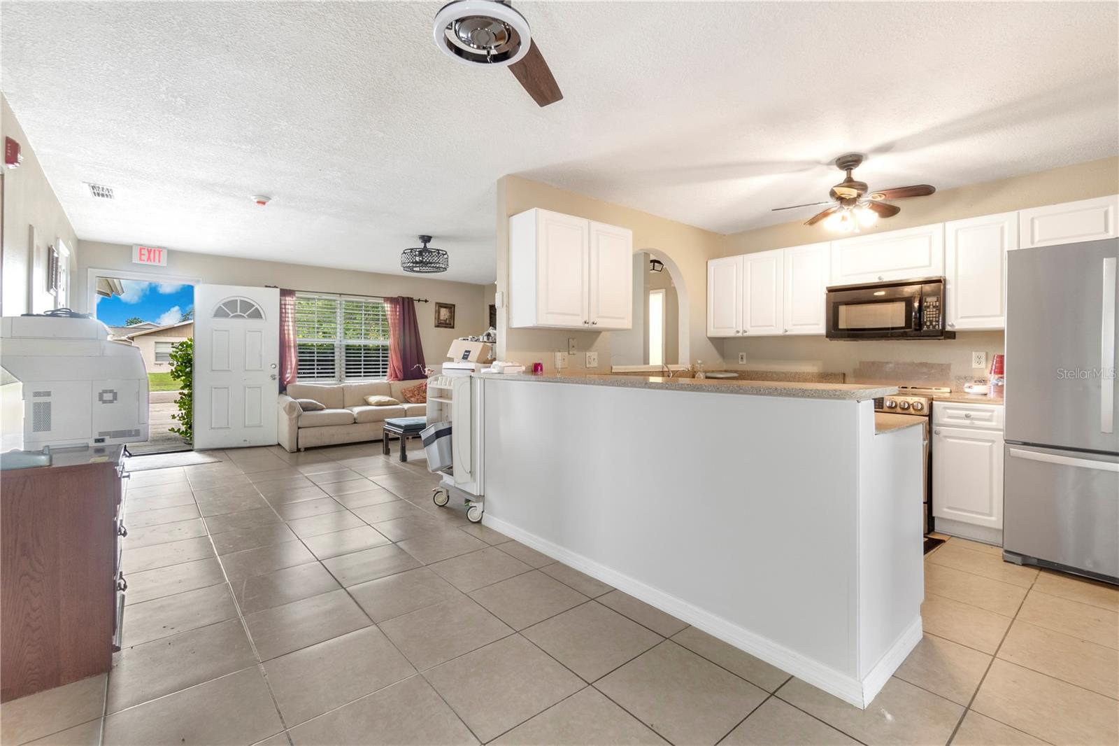 1029 PINE RIDGE CIR, BRANDON, FL — photo 8
