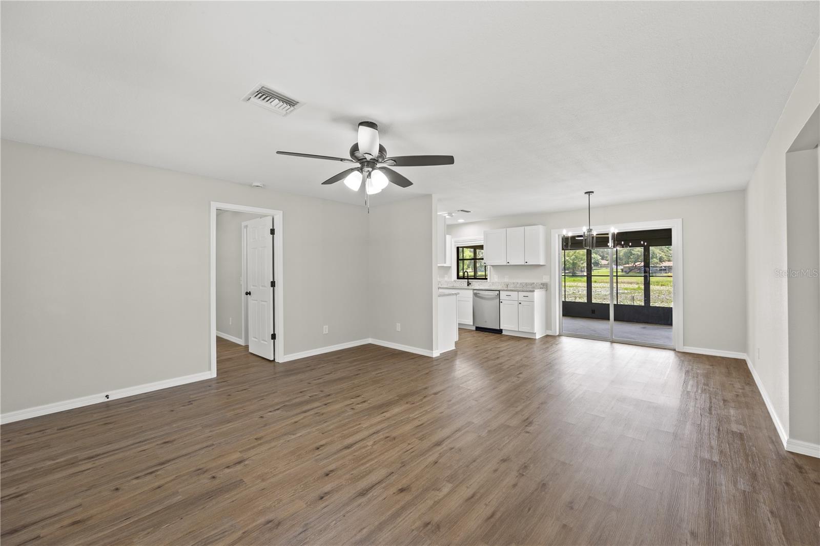 2457 S SUMMERWOOD PT, INVERNESS, FL — photo 7