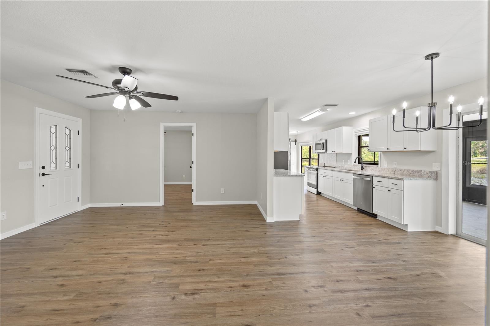 2457 S SUMMERWOOD PT, INVERNESS, FL — photo 27