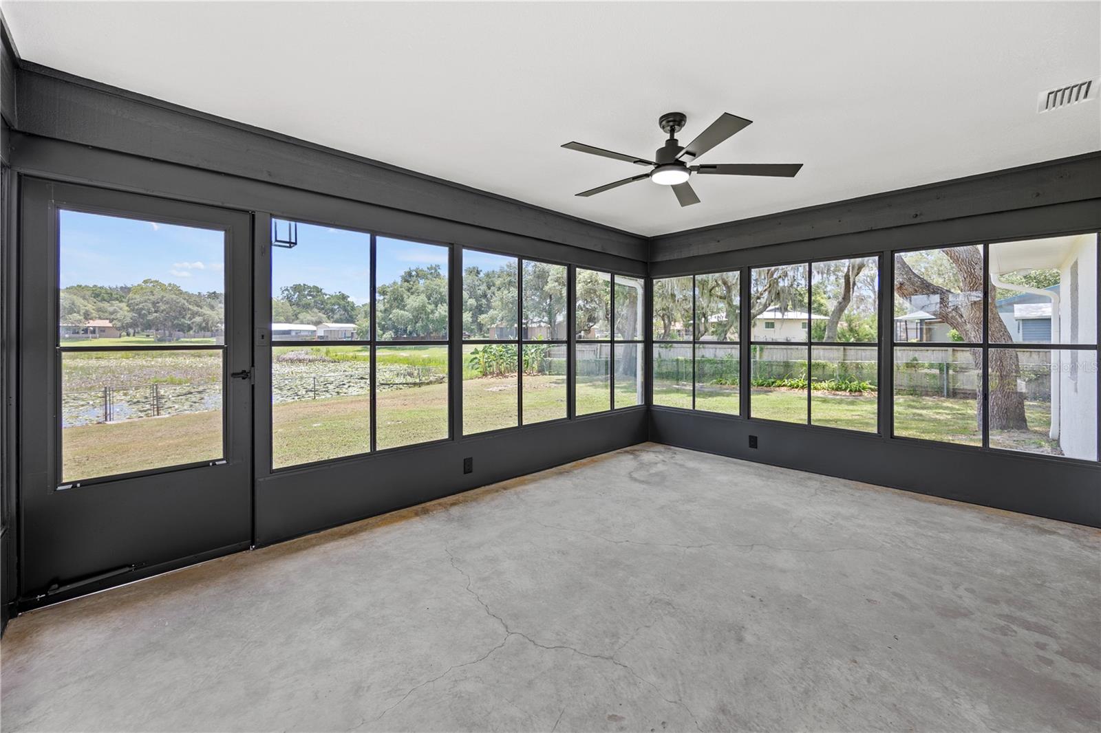 2457 S SUMMERWOOD PT, INVERNESS, FL — photo 29