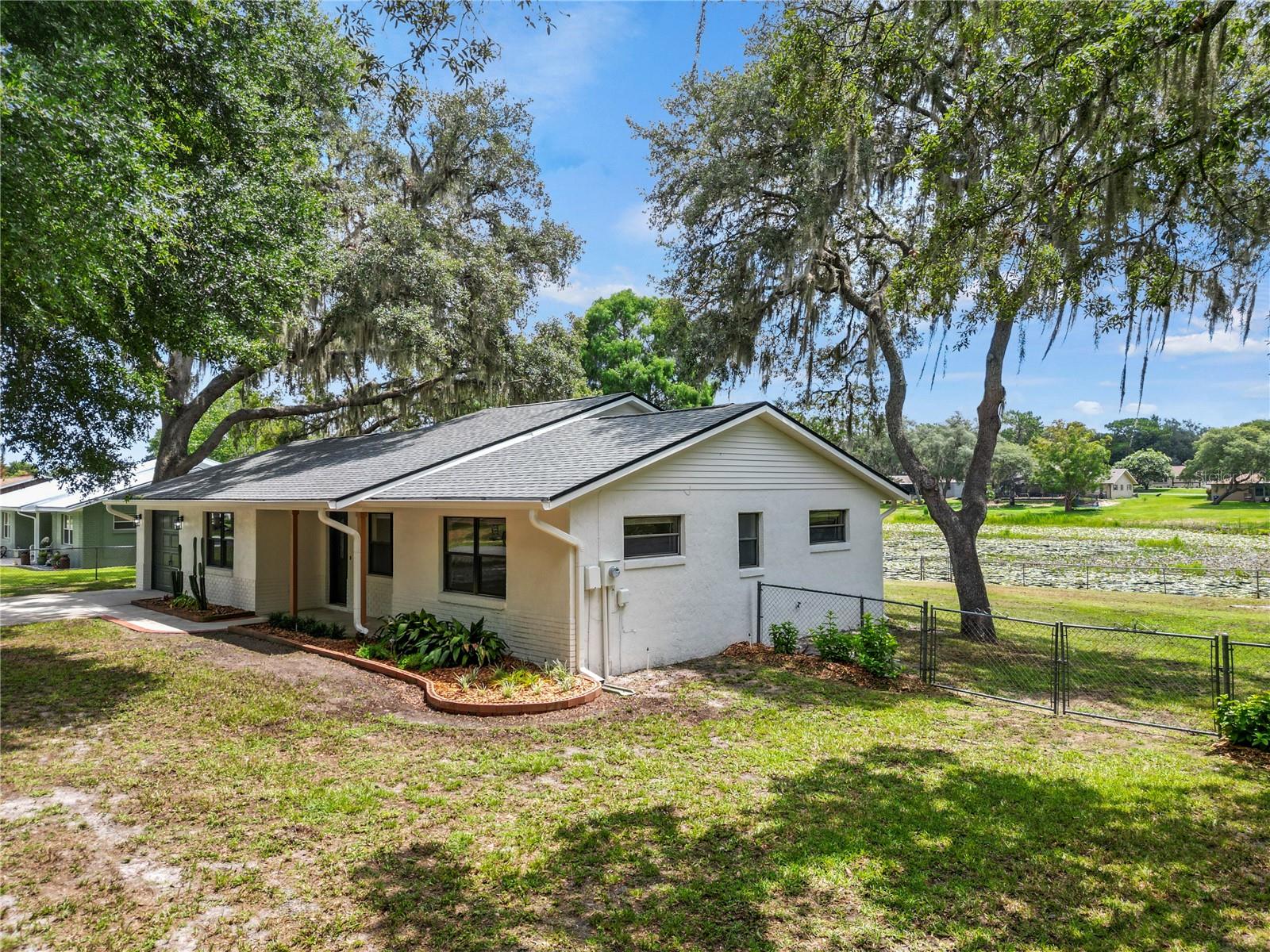 2457 S SUMMERWOOD PT, INVERNESS, FL — photo 36