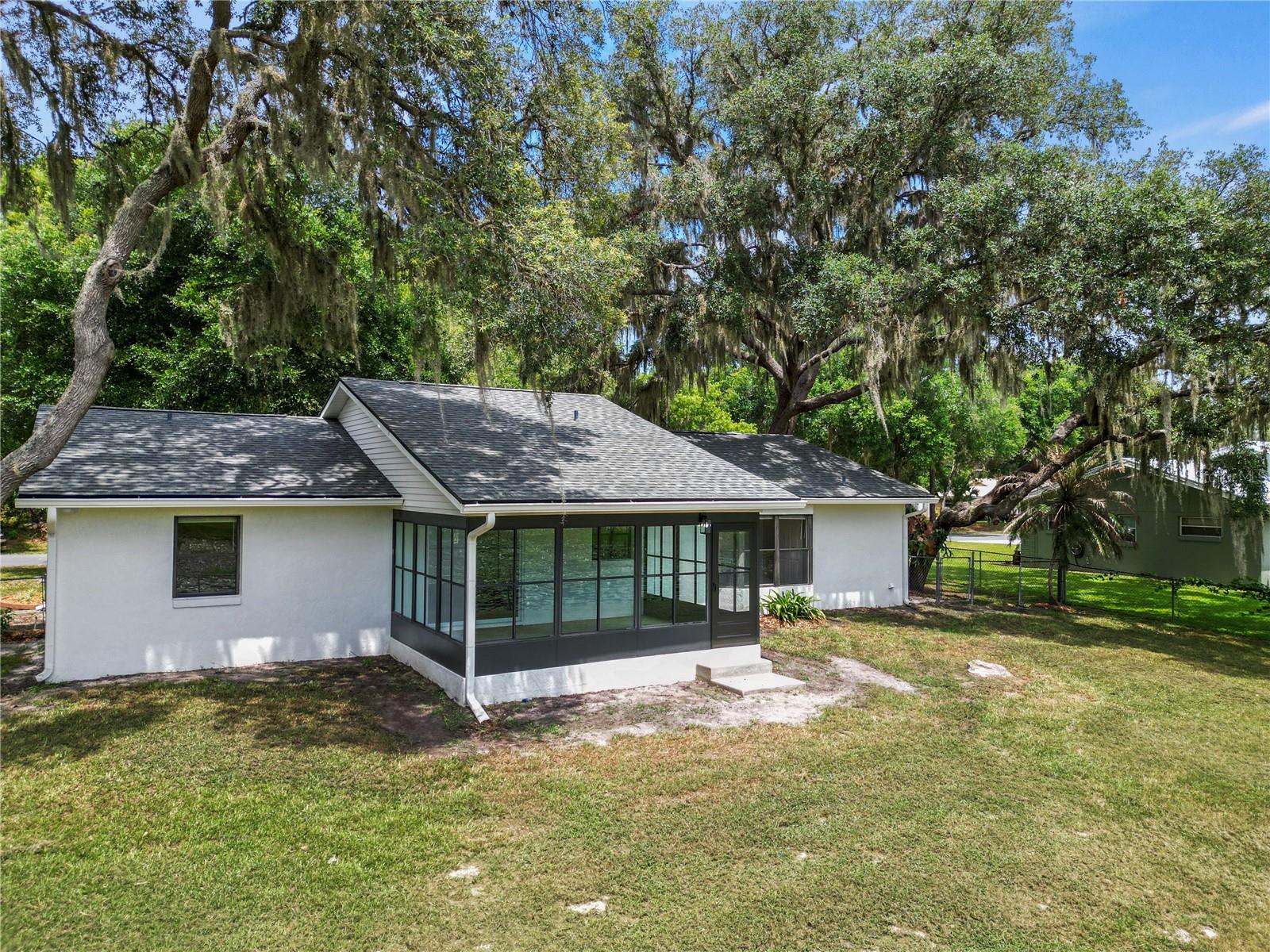 2457 S SUMMERWOOD PT, INVERNESS, FL — photo 39