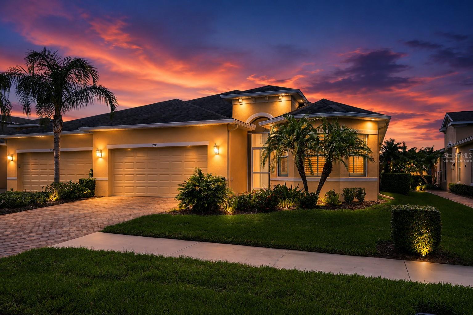712 CHIPPER DR, SUN CITY CENTER, FL