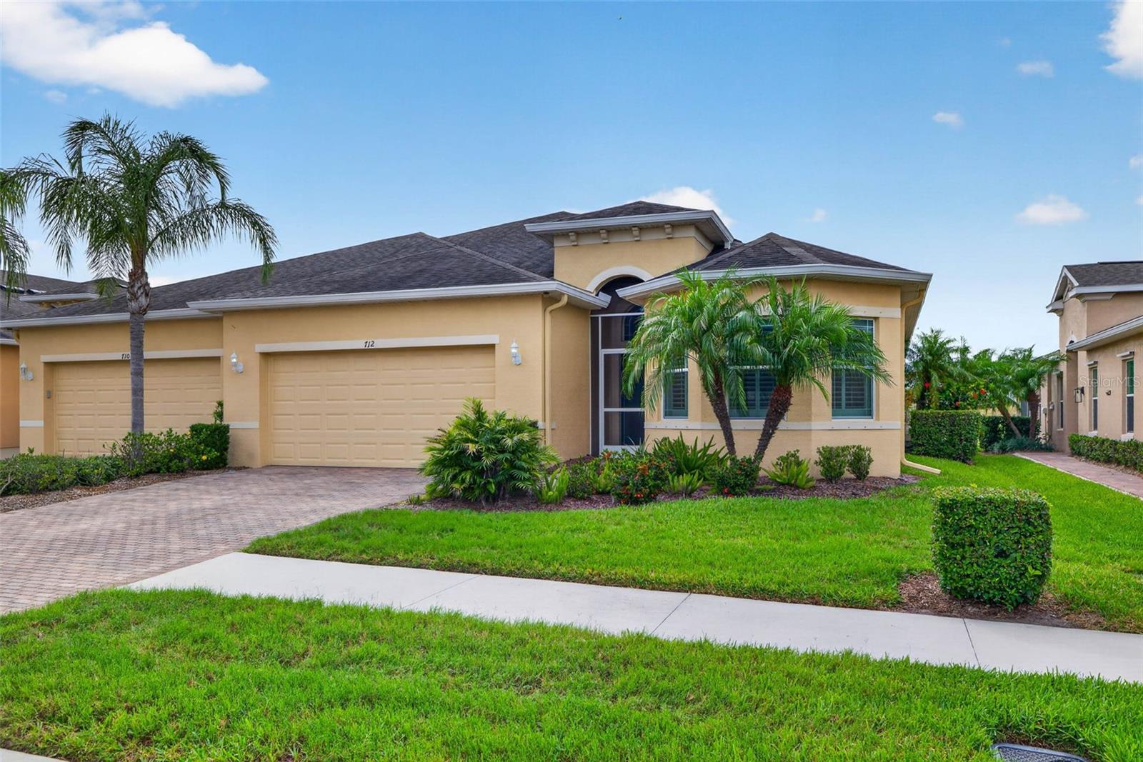 712 CHIPPER DR, SUN CITY CENTER, FL — photo 2