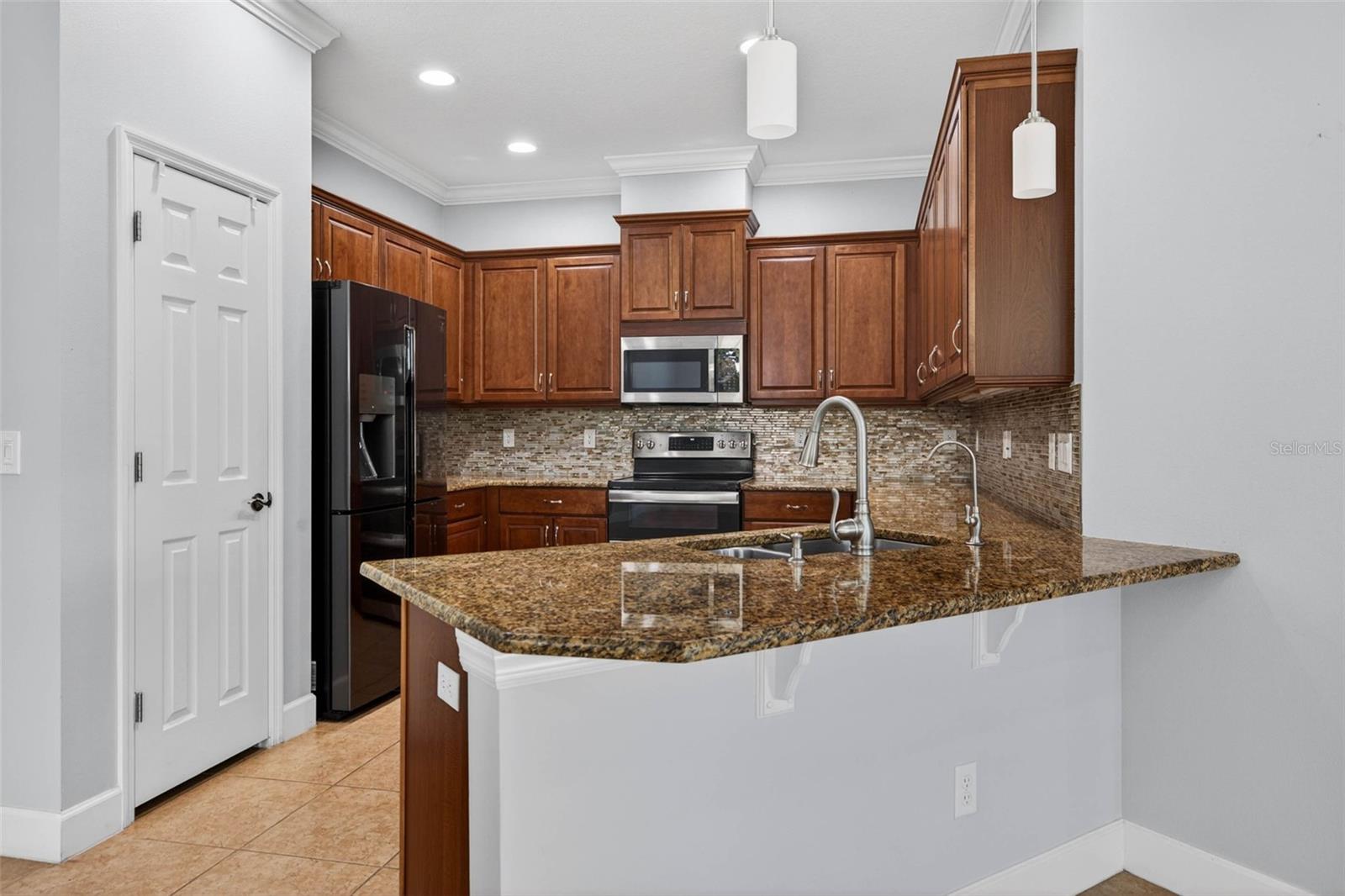 712 CHIPPER DR, SUN CITY CENTER, FL — photo 13