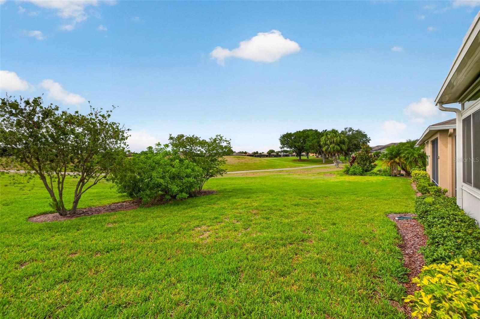 712 CHIPPER DR, SUN CITY CENTER, FL — photo 31