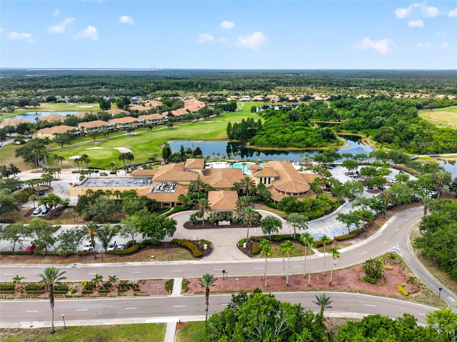 712 CHIPPER DR, SUN CITY CENTER, FL — photo 37