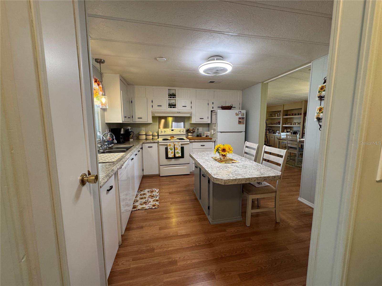 6733 KENSINGTON DR NE, WINTER HAVEN, FL — photo 9