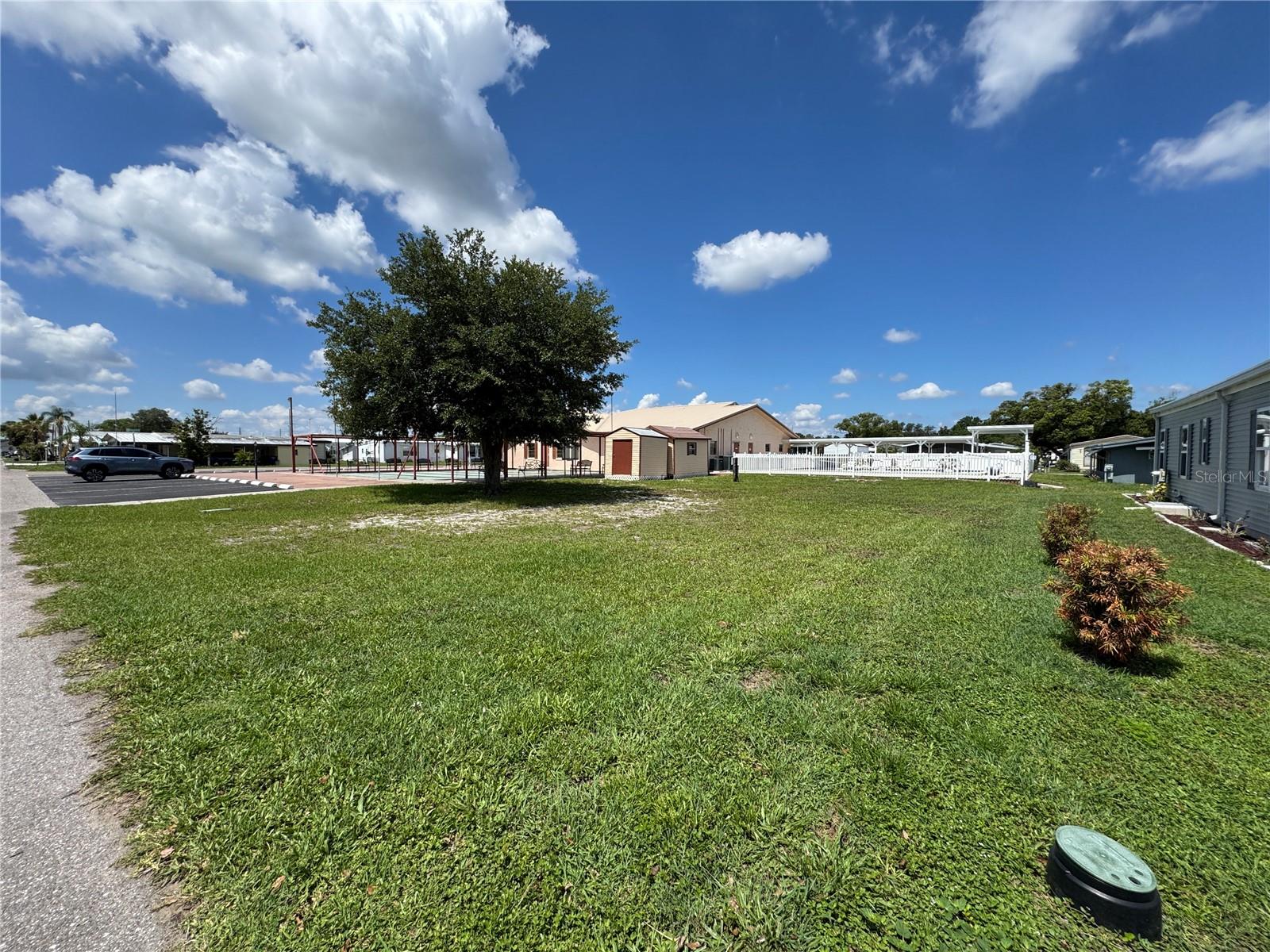 6733 KENSINGTON DR NE, WINTER HAVEN, FL — photo 47