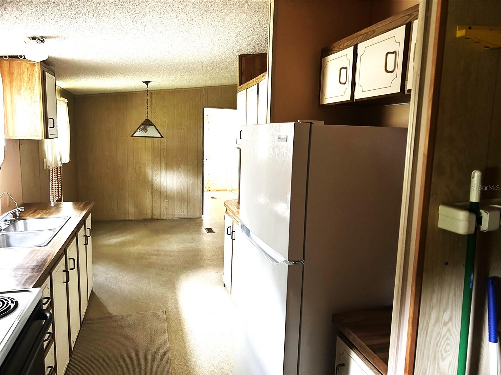 3935 E LAKE PARK DR, HERNANDO, FL — photo 16
