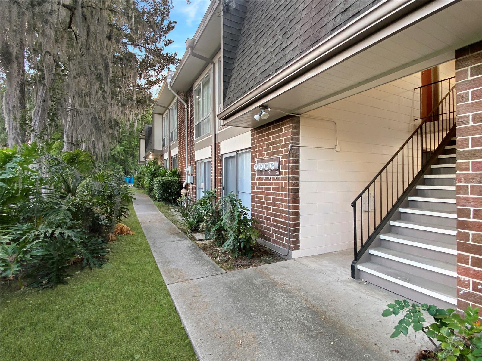 1700 SW 16TH CT #P6, GAINESVILLE, FL