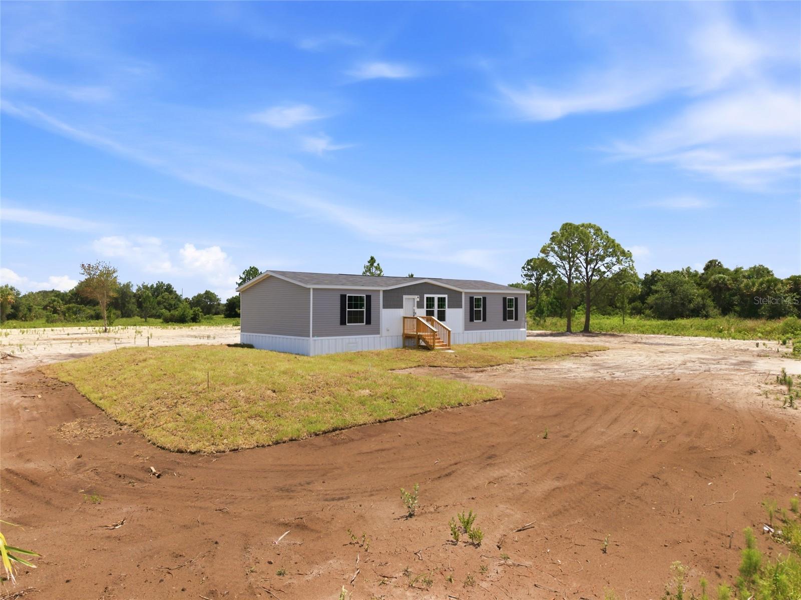 17975 NW 266TH ST, OKEECHOBEE, FL — photo 2