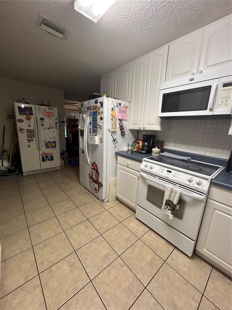 5405 1ST ST NE, ST PETERSBURG, FL — photo 18