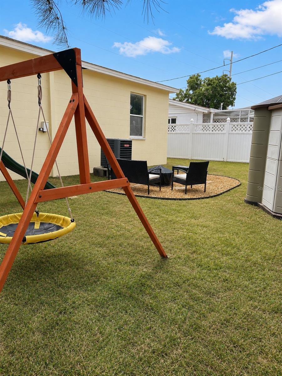 5405 1ST ST NE, ST PETERSBURG, FL — photo 41