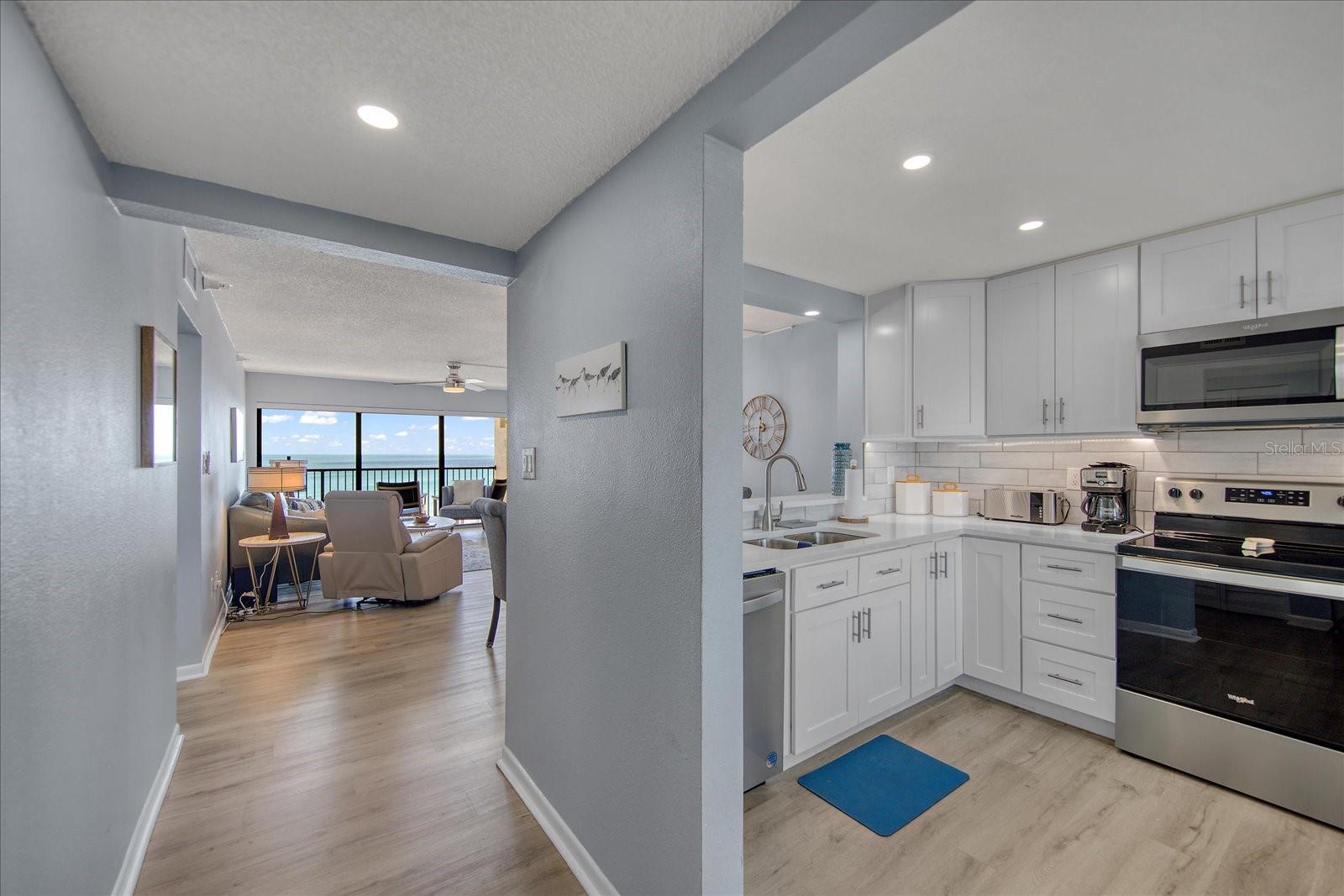 15000 GULF BLVD #602, MADEIRA BEACH, FL — photo 11