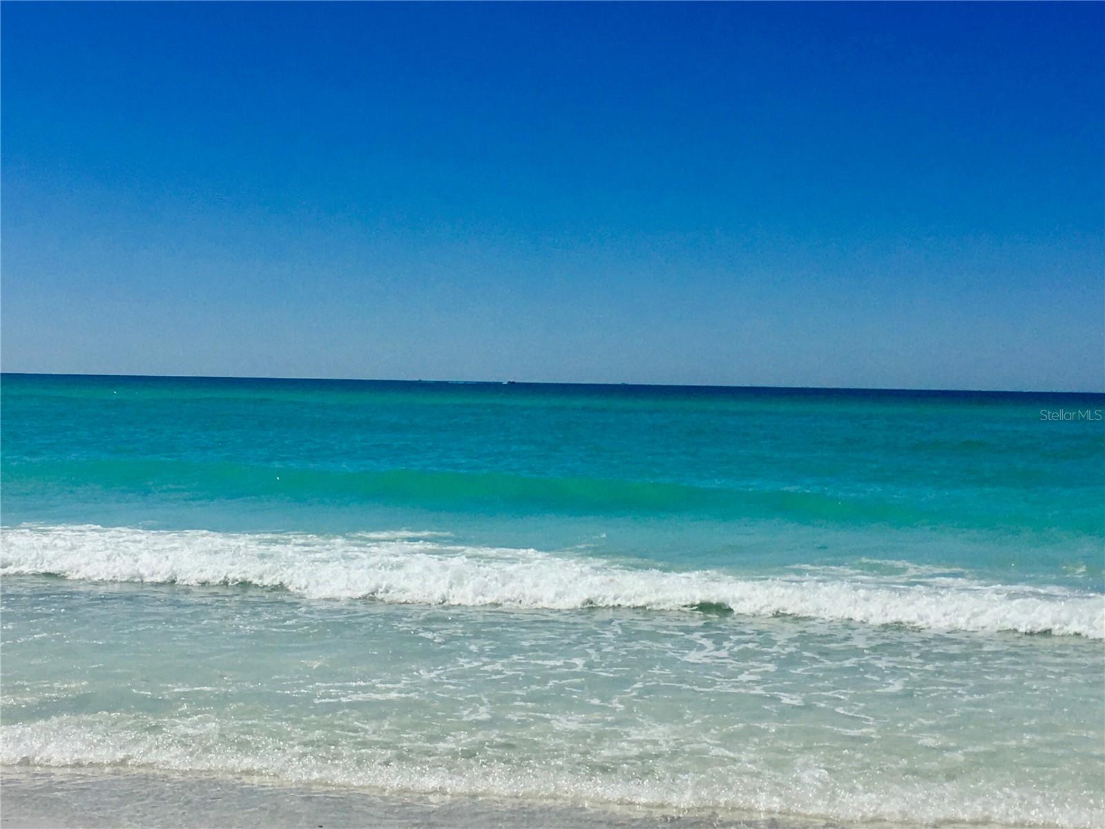 3710 GULF OF MEXICO DR #E22, LONGBOAT KEY, FL — photo 32