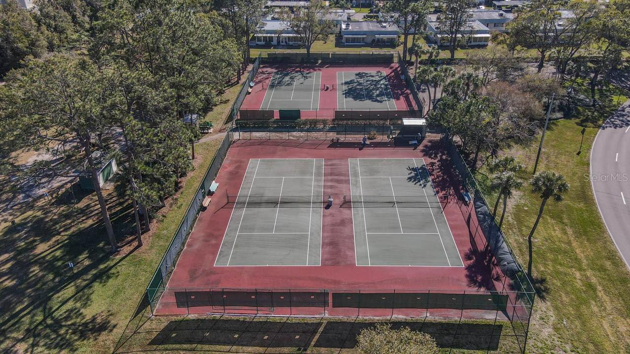 1906 CANTERBURY LN #26, SUN CITY CENTER, FL — photo 35