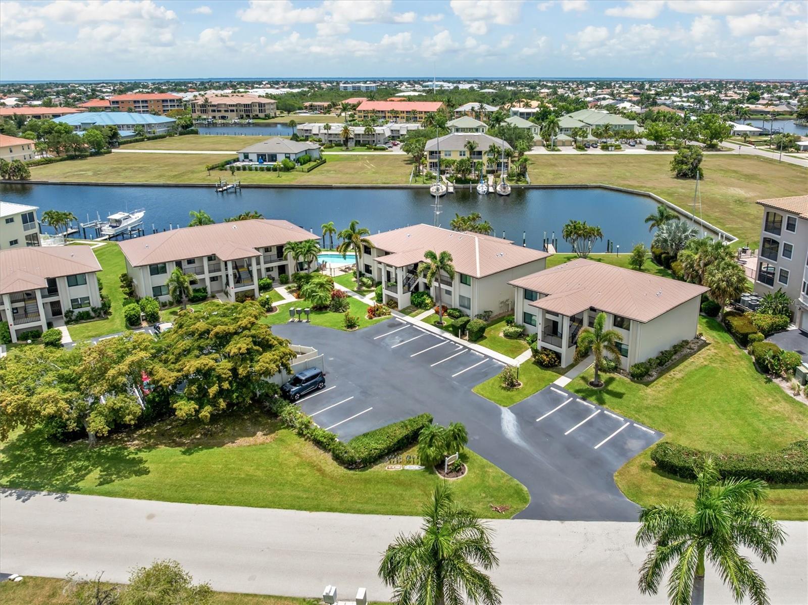 3221 WHITE IBIS CT #C1, PUNTA GORDA, FL — photo 38