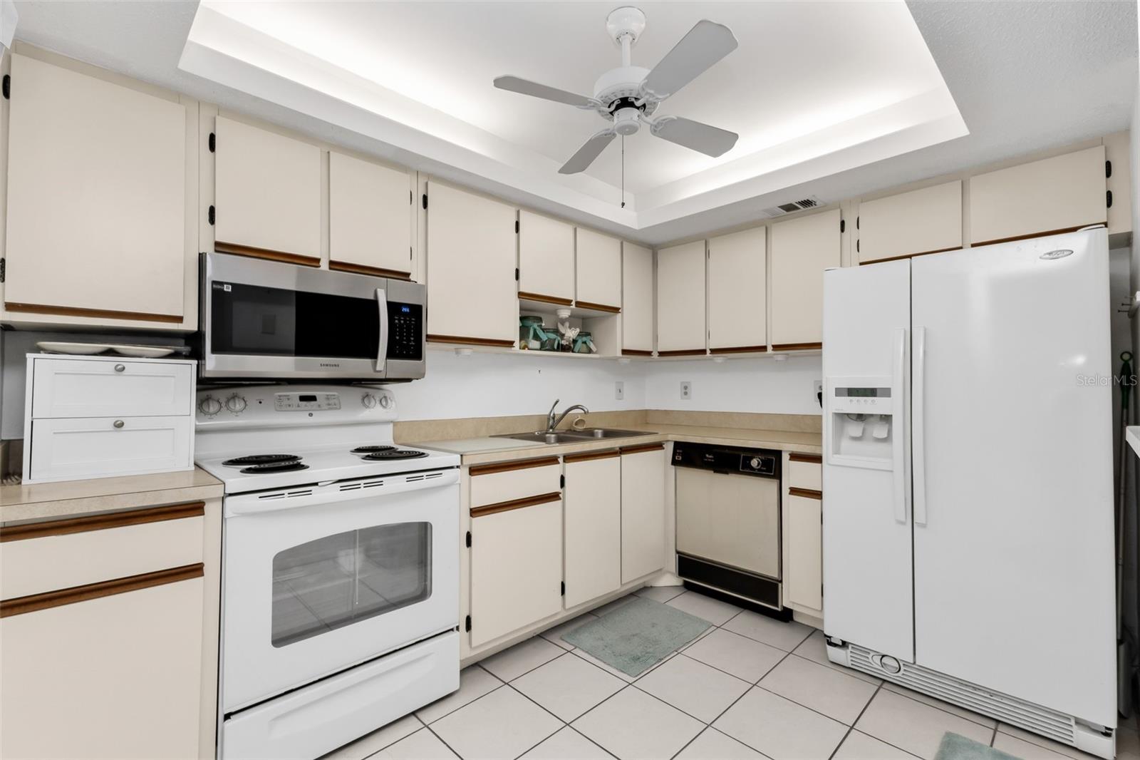 19505 QUESADA AVE #J204, PORT CHARLOTTE, FL — photo 24