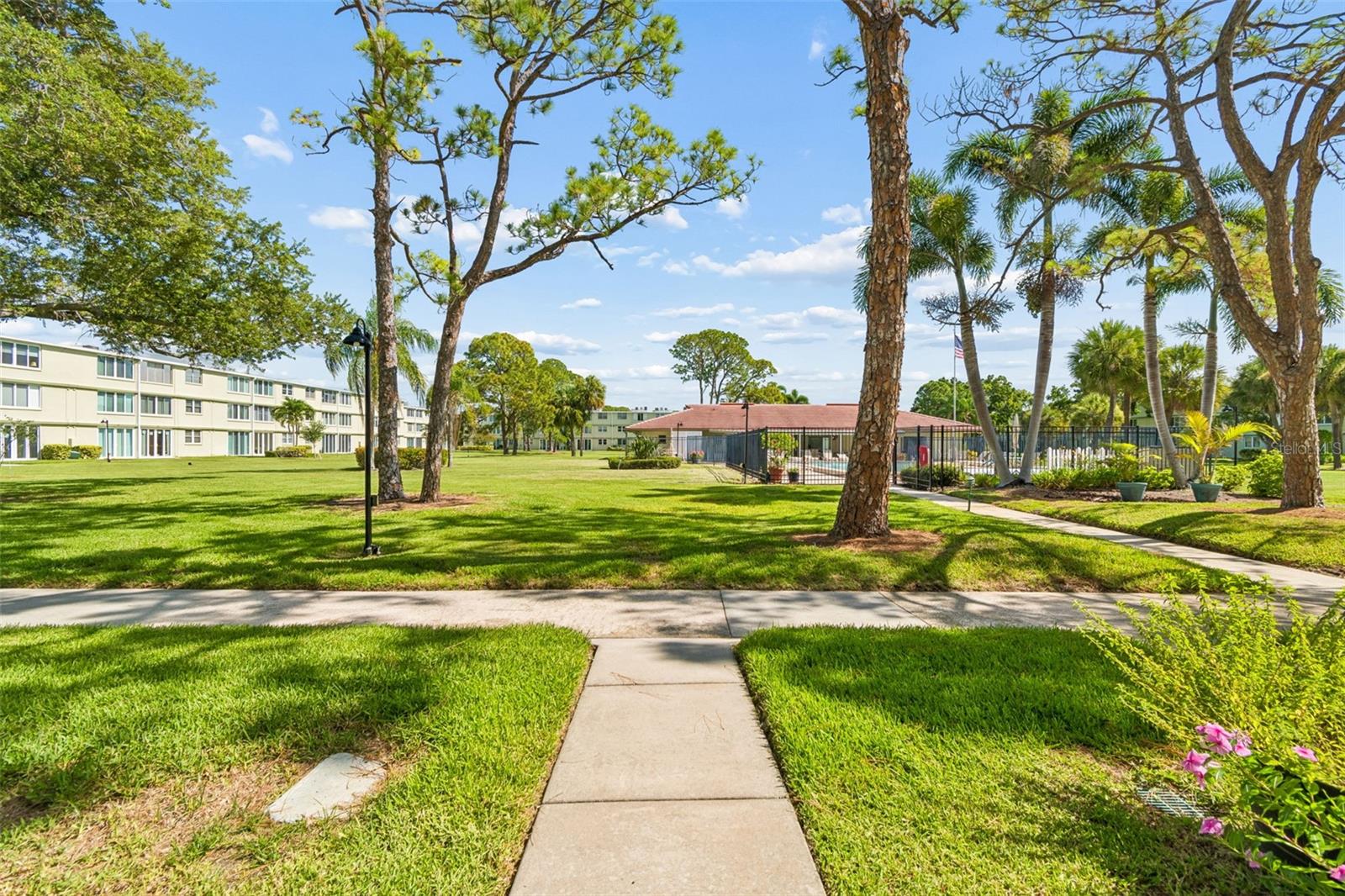 4705 1ST ST NE #138, ST PETERSBURG, FL — photo 29