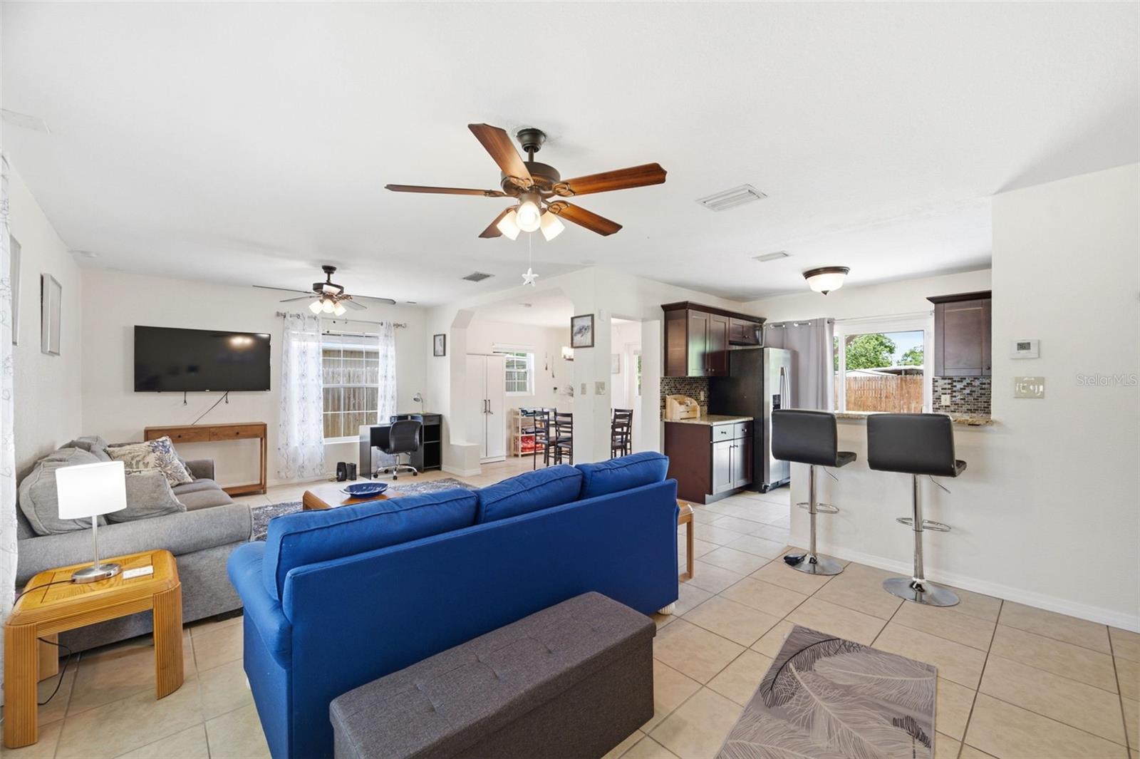 8685 MAGNOLIA DR, SEMINOLE, FL — photo 5