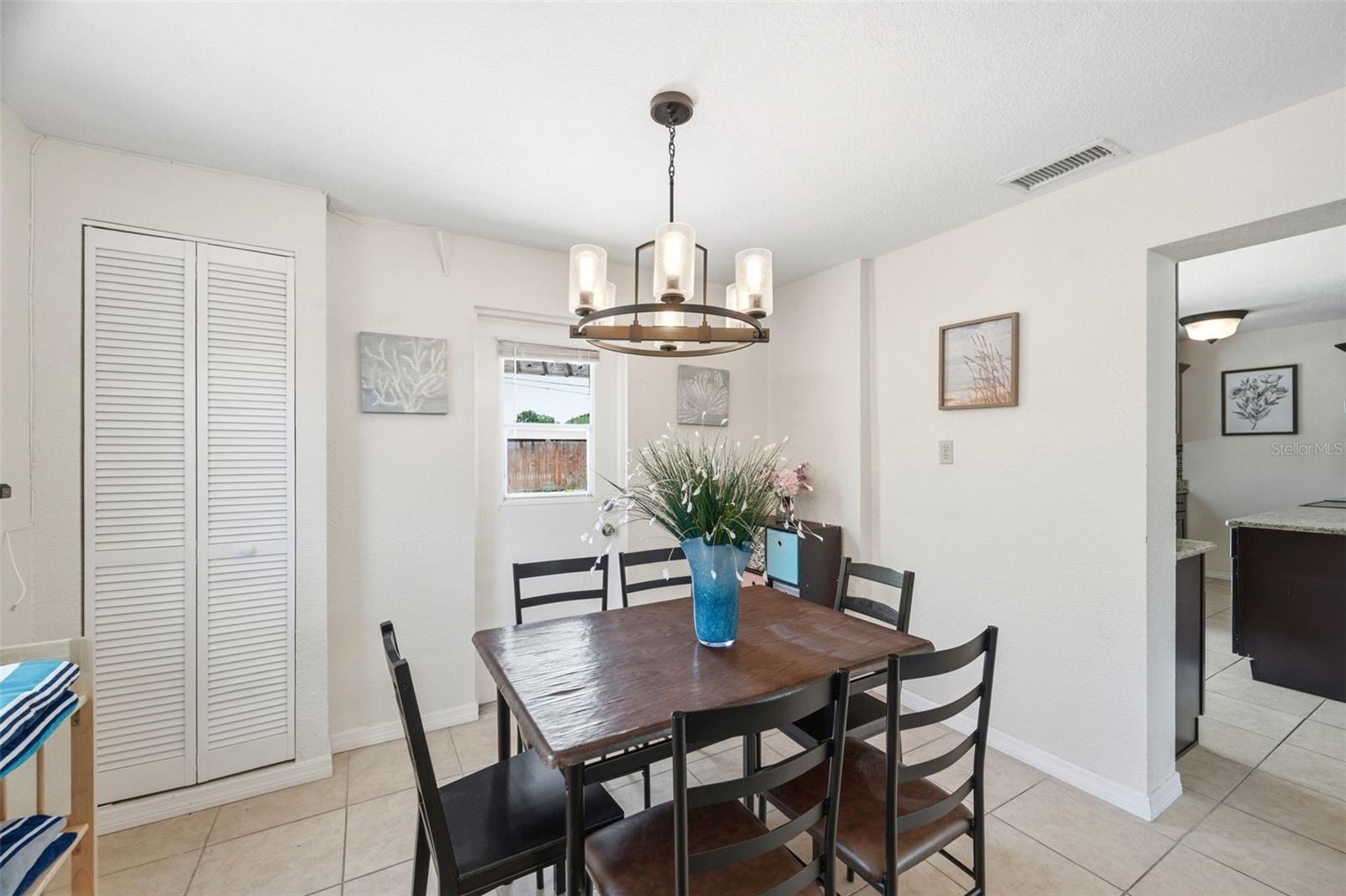 8685 MAGNOLIA DR, SEMINOLE, FL — photo 12