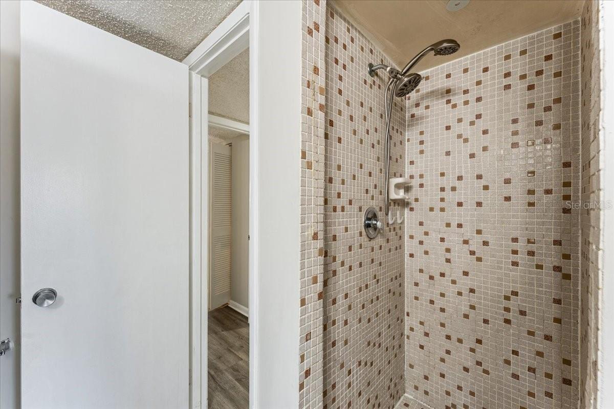 6332 NEWTOWN CIR #32B5, TAMPA, FL — photo 15
