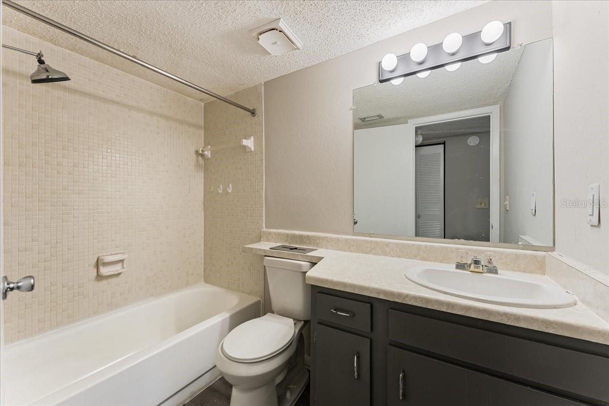 6332 NEWTOWN CIR #32B5, TAMPA, FL — photo 19