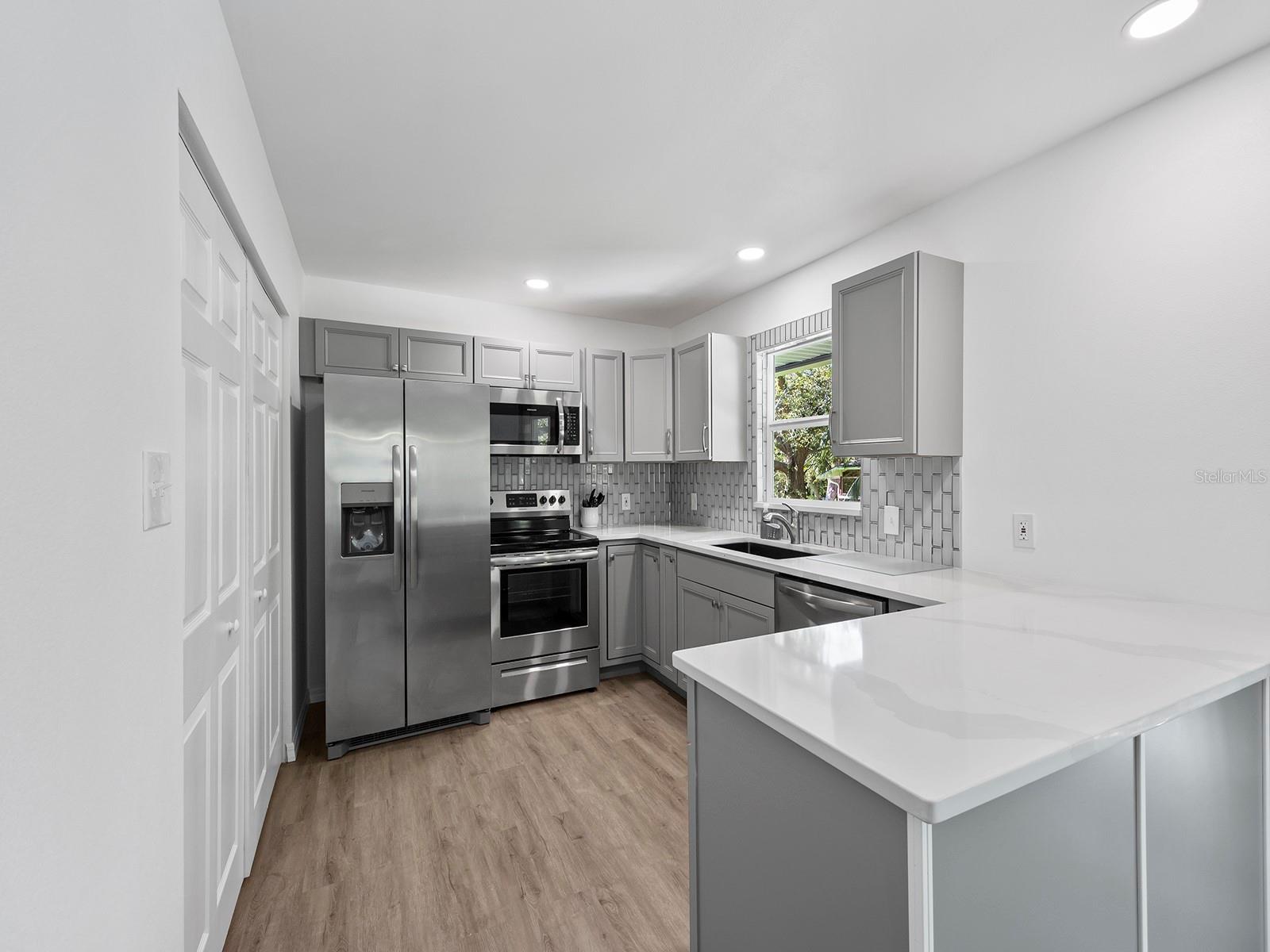 23019 SENECA AVE, PORT CHARLOTTE, FL — photo 21