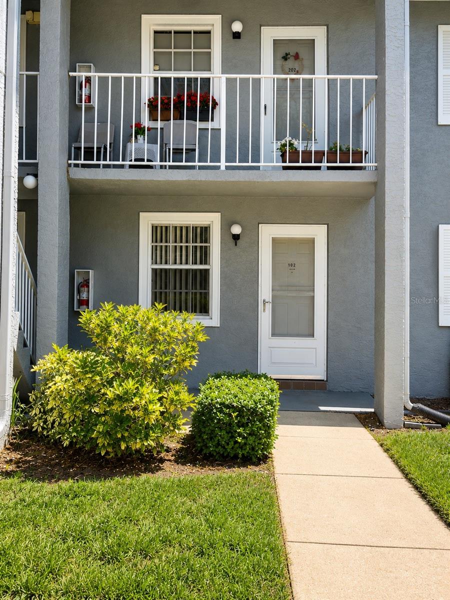 1420 OAK HILL DR #102, DUNEDIN, FL — photo 2