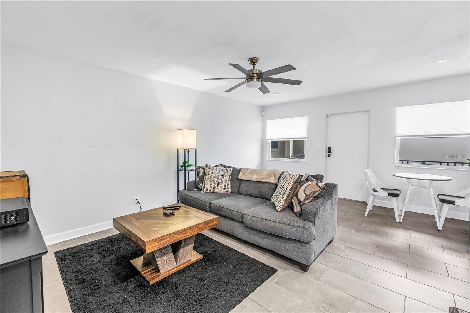 555 3RD ST N #13, ST PETERSBURG, FL — photo 16