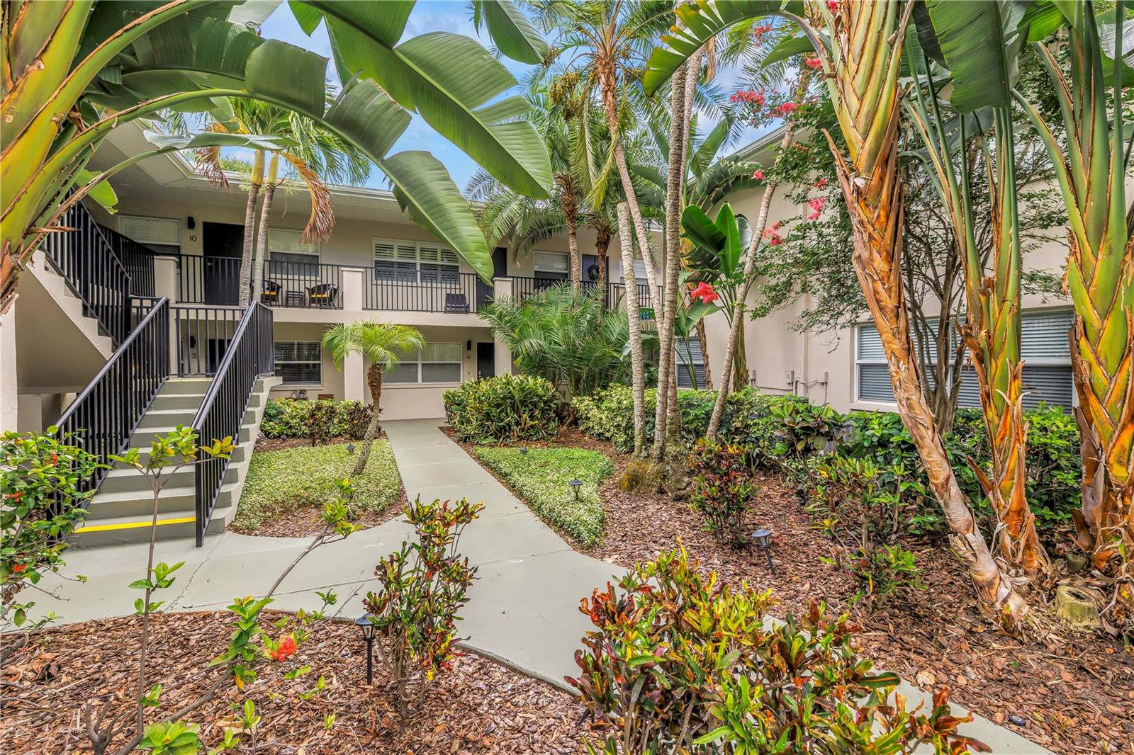 555 3RD ST N #13, ST PETERSBURG, FL — photo 21