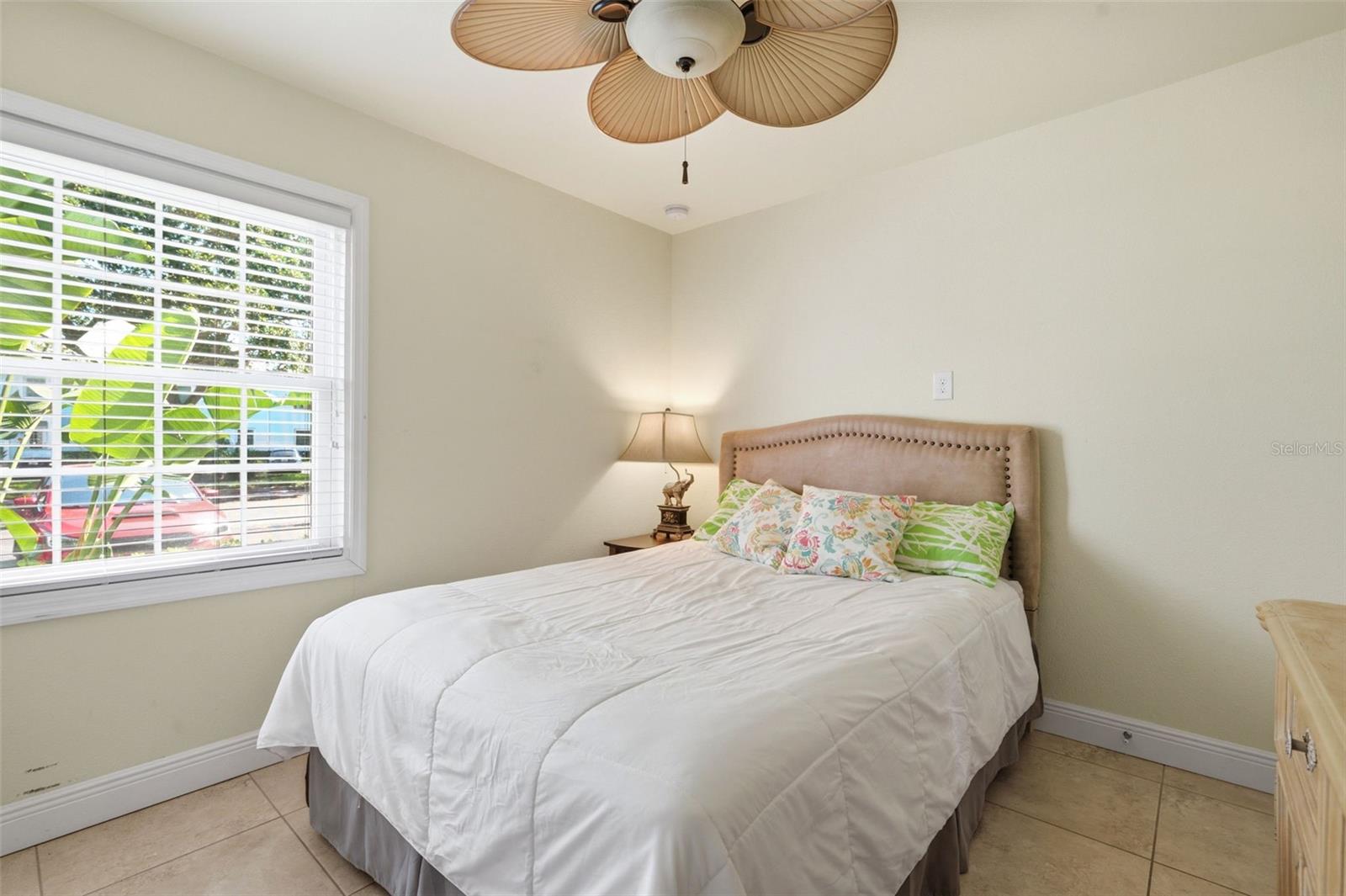 5191 SALMON DR SE #B, ST PETERSBURG, FL — photo 19