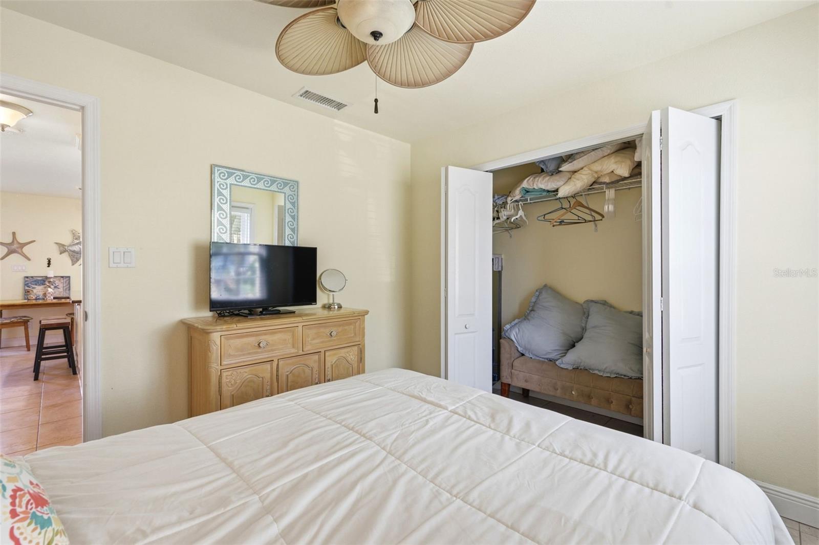5191 SALMON DR SE #B, ST PETERSBURG, FL — photo 21