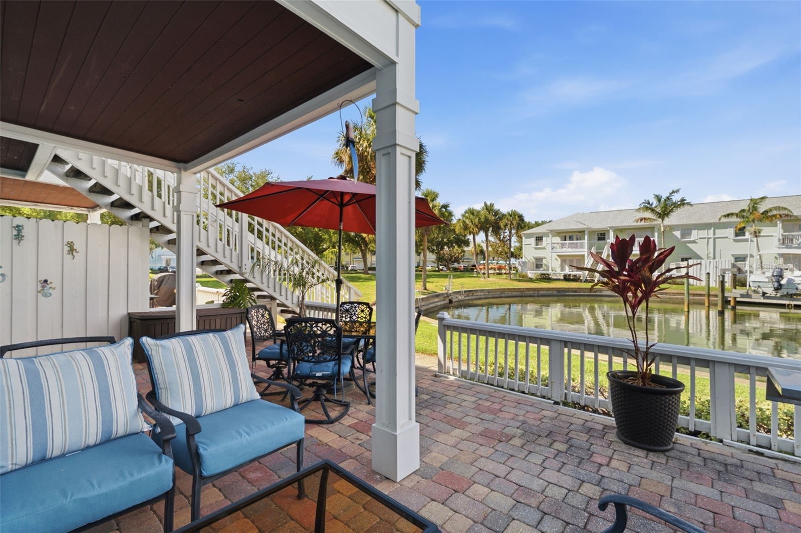 5191 SALMON DR SE #B, ST PETERSBURG, FL — photo 28