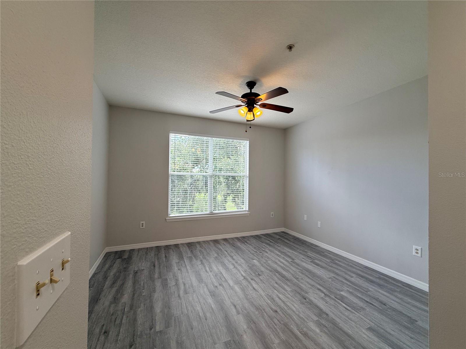 5618 PINNACLE HEIGHTS CIR #305, TAMPA, FL — photo 11