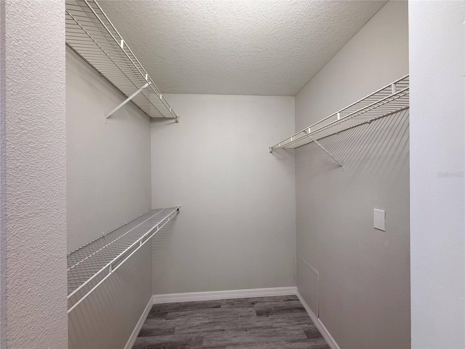 5618 PINNACLE HEIGHTS CIR #305, TAMPA, FL — photo 12