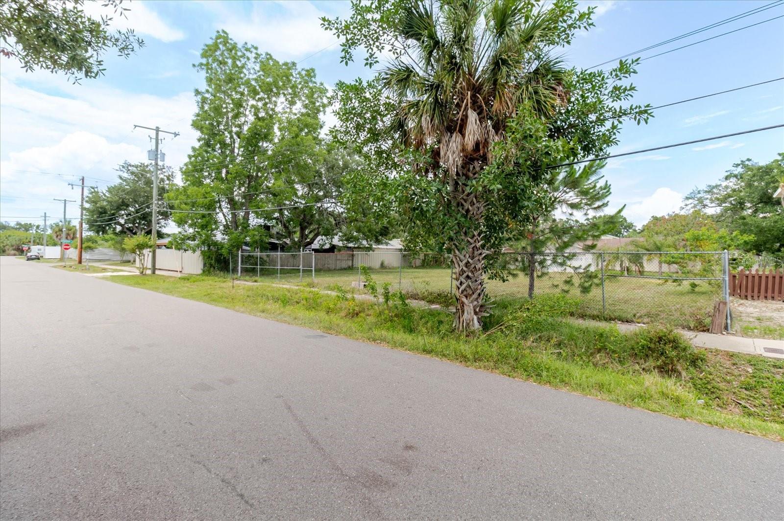 7210 S SHERRILL ST, TAMPA, FL — photo 2