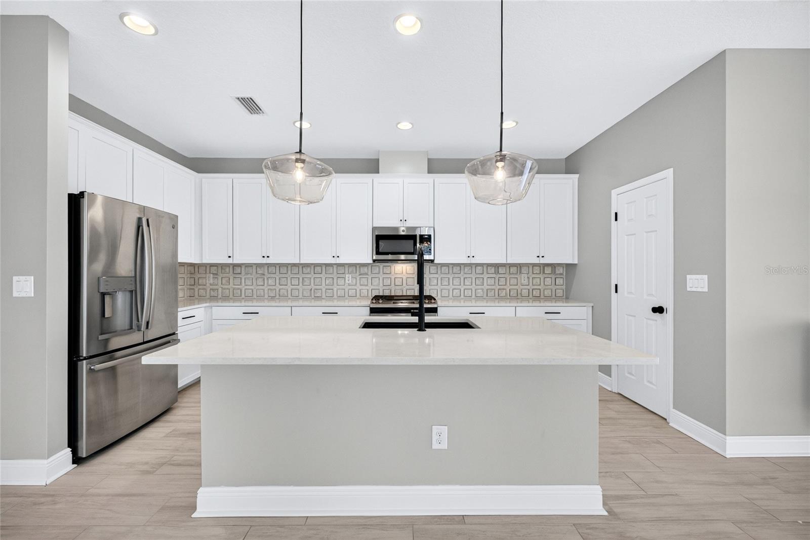 5424 SILVER SUN DR, APOLLO BEACH, FL — photo 17