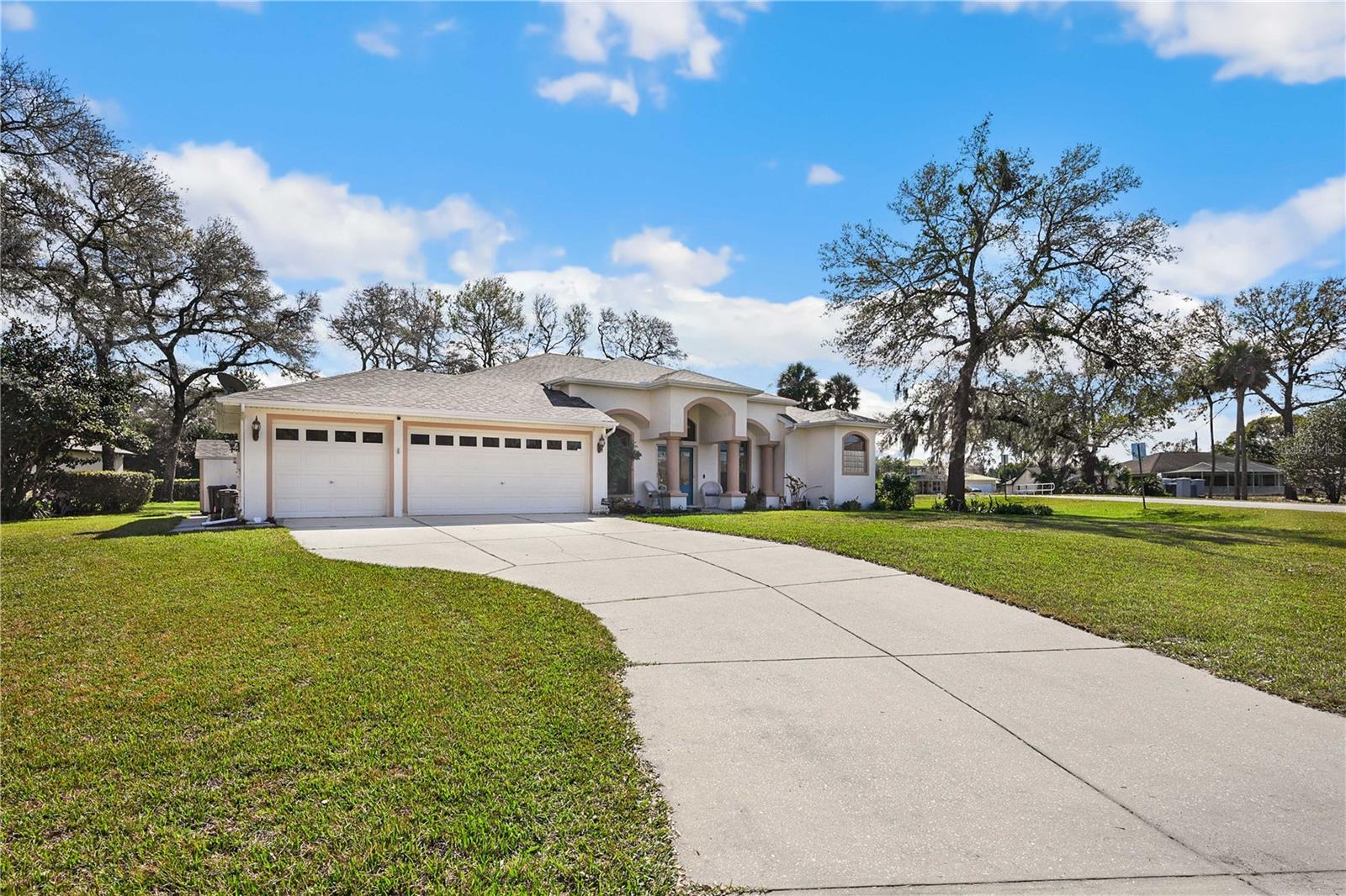13855 RUDI LOOP, SPRING HILL, FL — photo 3