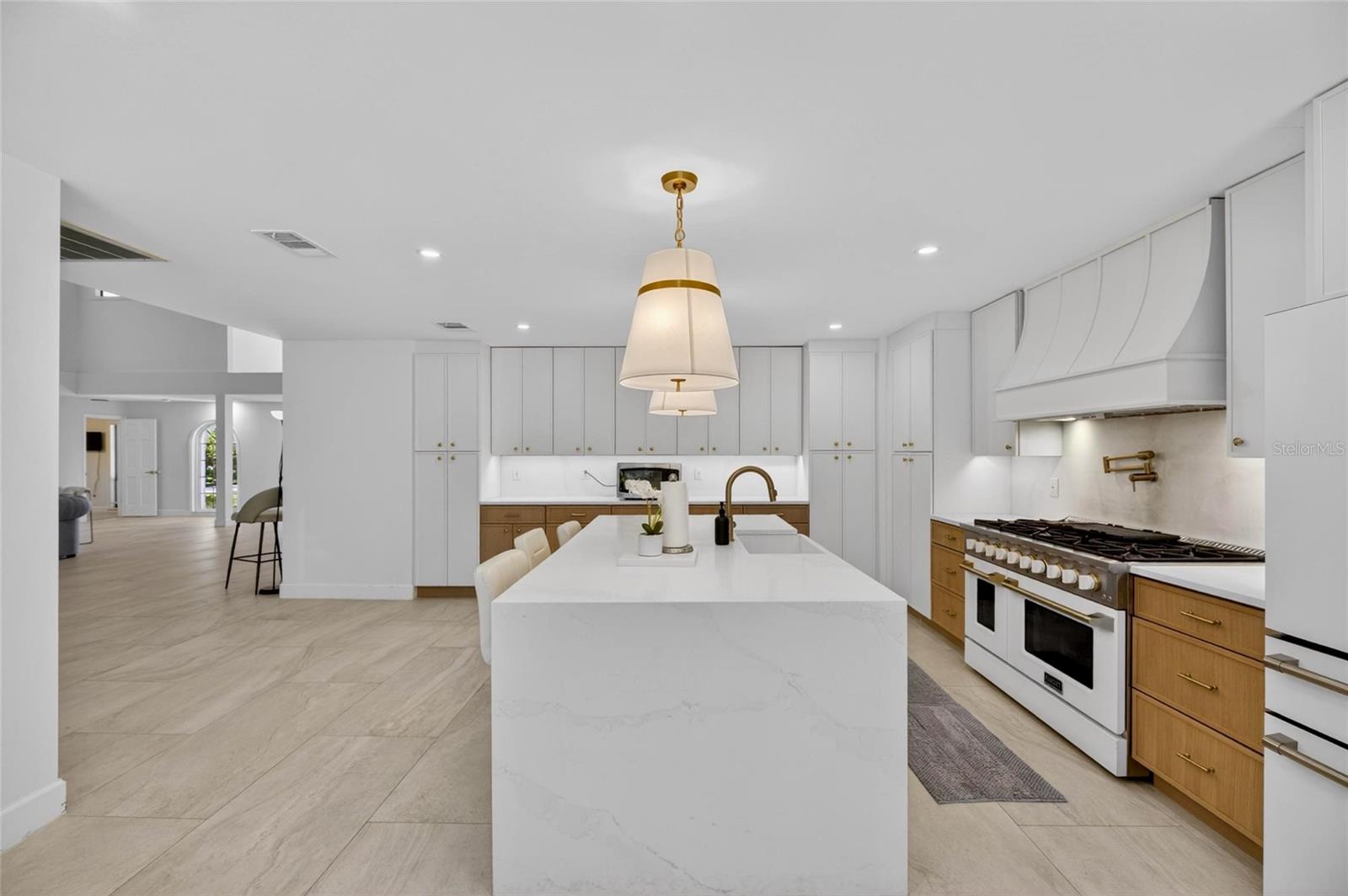 17309 LINDA VISTA CIR, LUTZ, FL — photo 14