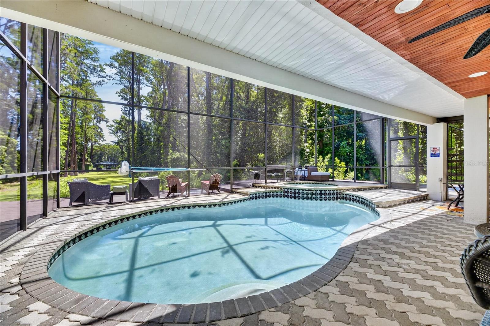 17309 LINDA VISTA CIR, LUTZ, FL — photo 49