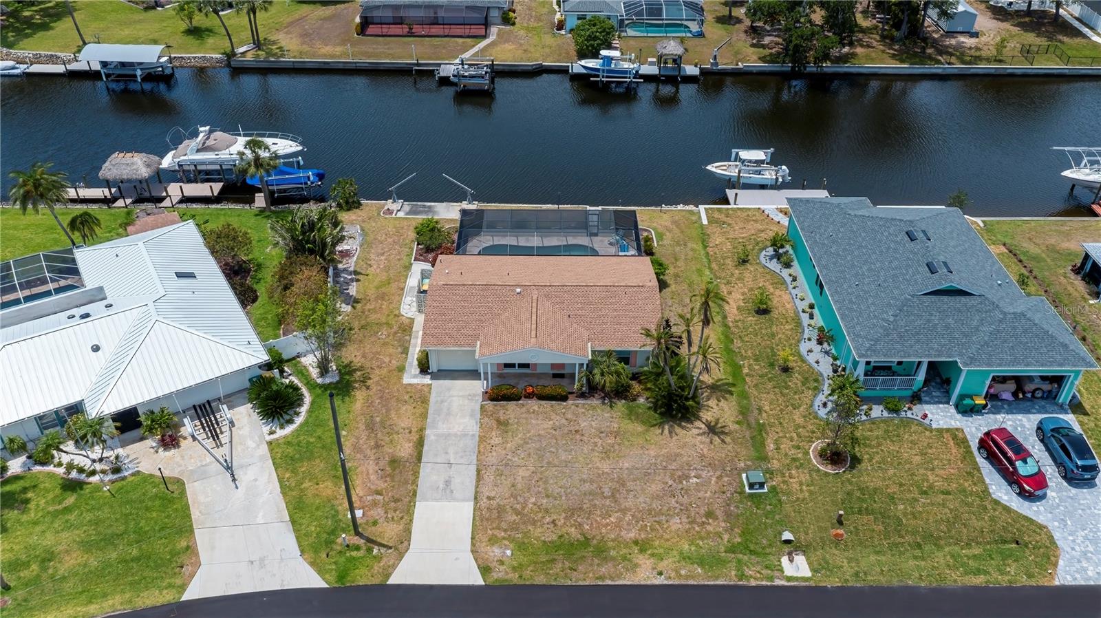 18451 GOODMAN CIR, PORT CHARLOTTE, FL — photo 4