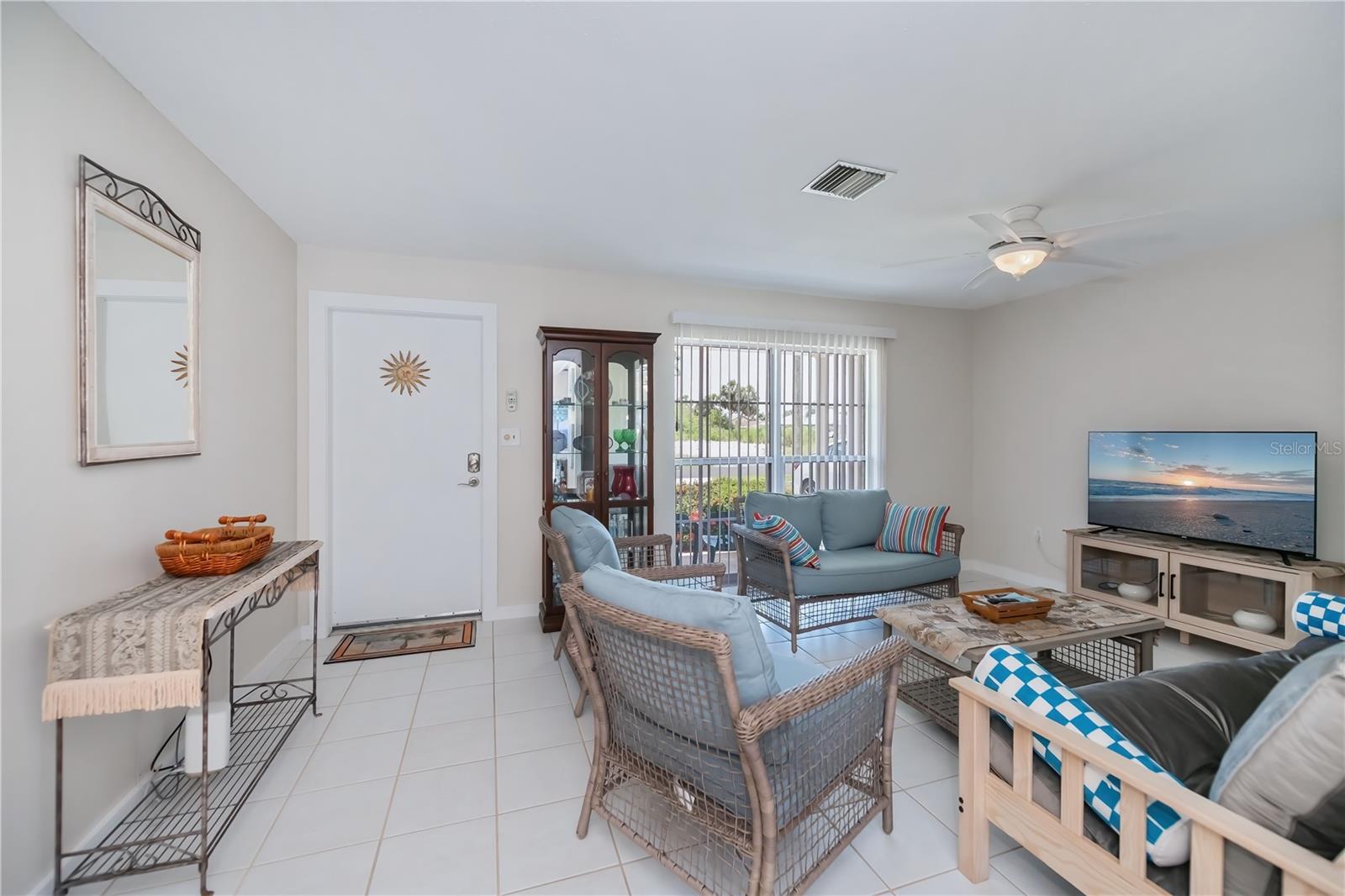 18451 GOODMAN CIR, PORT CHARLOTTE, FL — photo 16