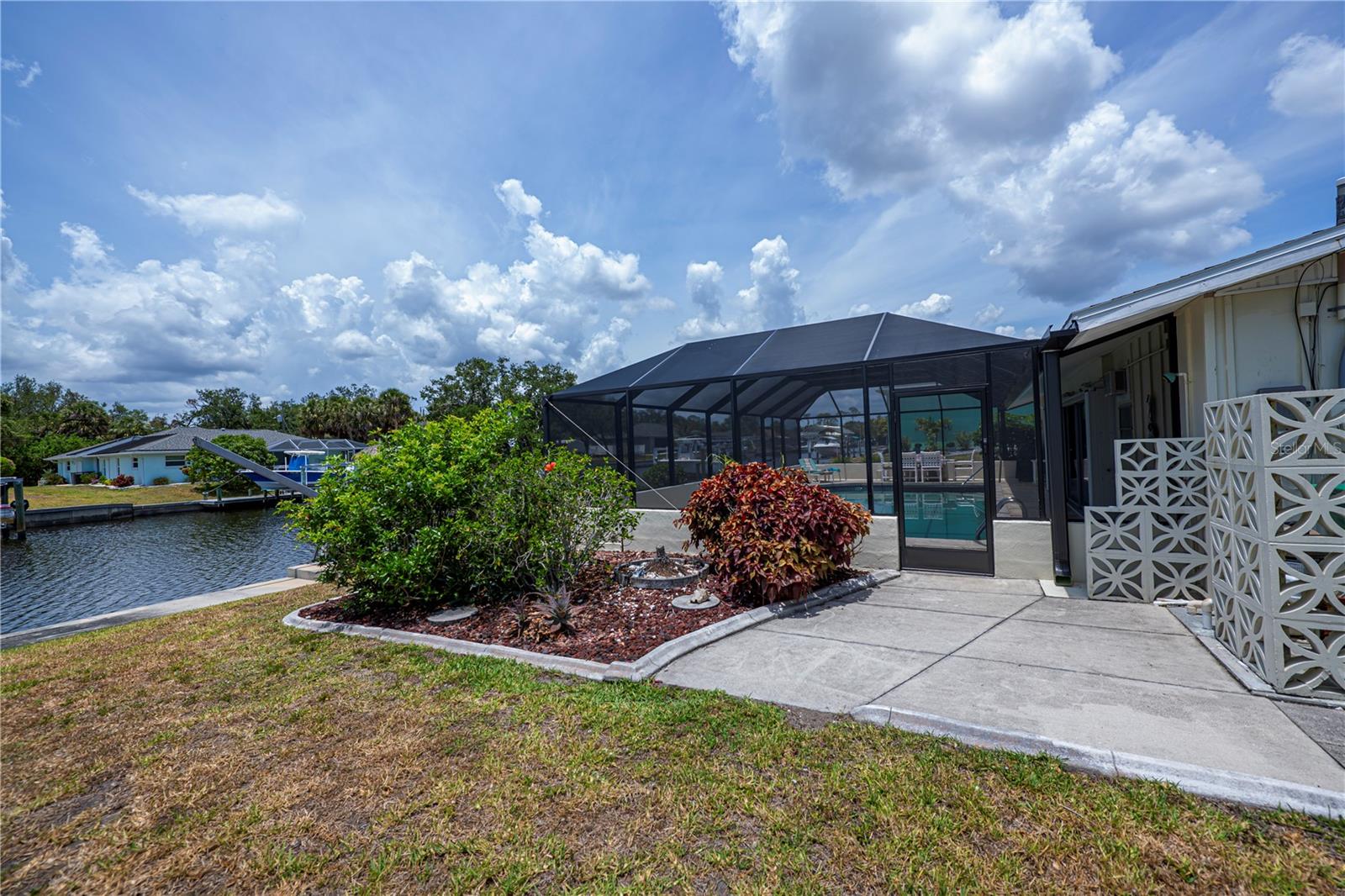 18451 GOODMAN CIR, PORT CHARLOTTE, FL — photo 66