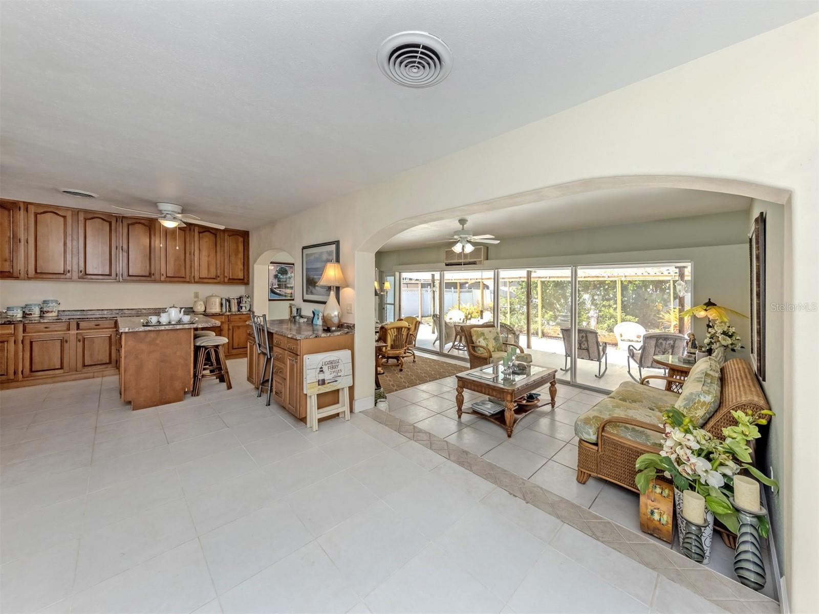 814 GUILD DR, VENICE, FL — photo 4