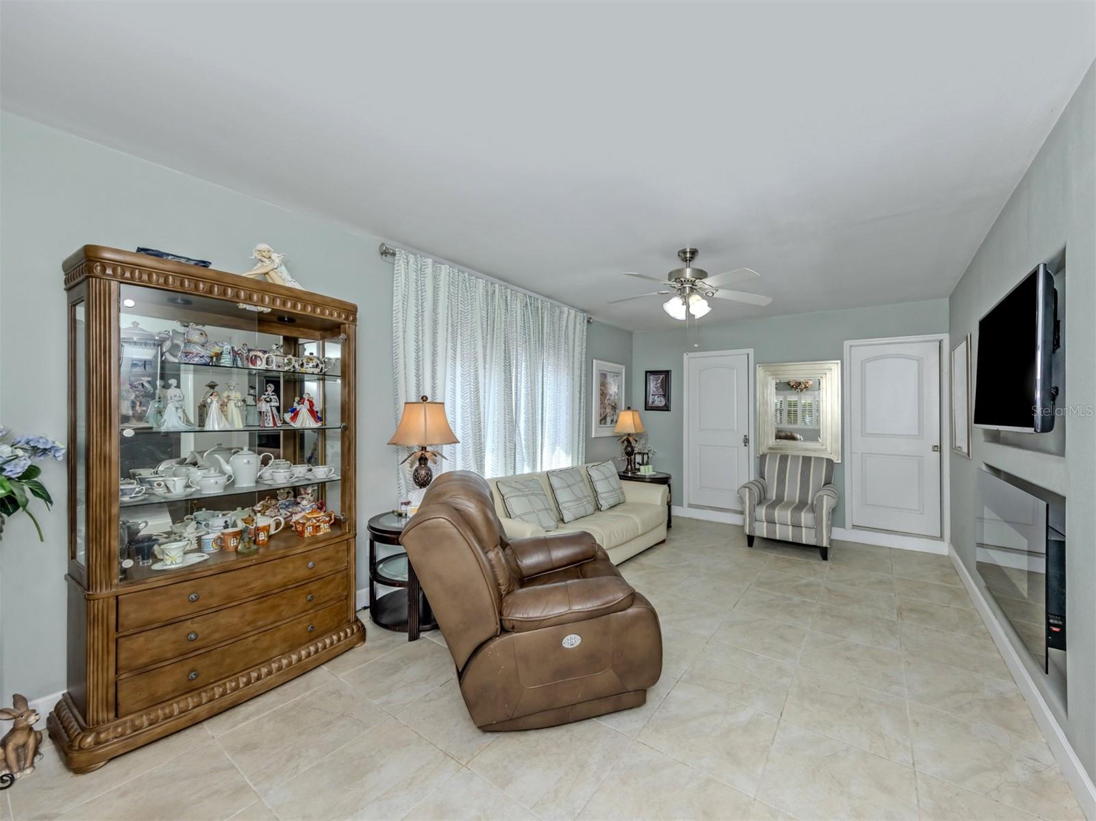 814 GUILD DR, VENICE, FL — photo 8