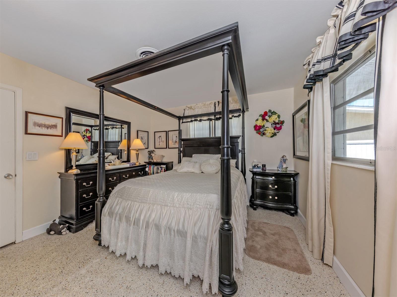 814 GUILD DR, VENICE, FL — photo 22