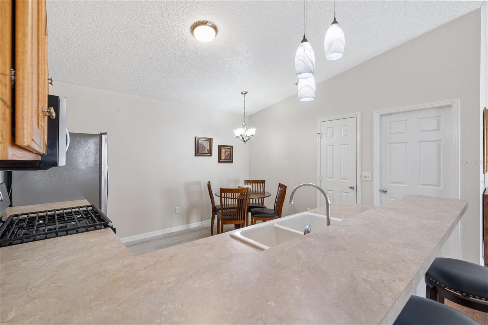 2752 CRAVEN WAY, THE VILLAGES, FL — photo 16