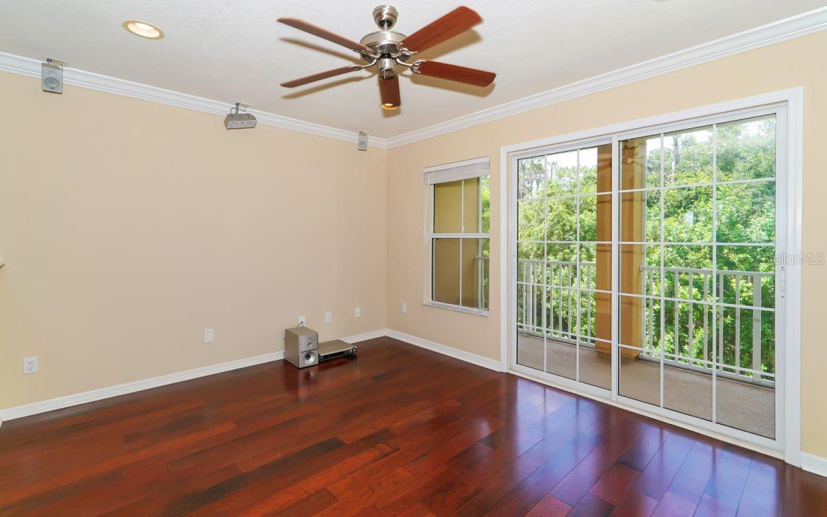 7339 BLACK WALNUT WAY, LAKEWOOD RANCH, FL — photo 2